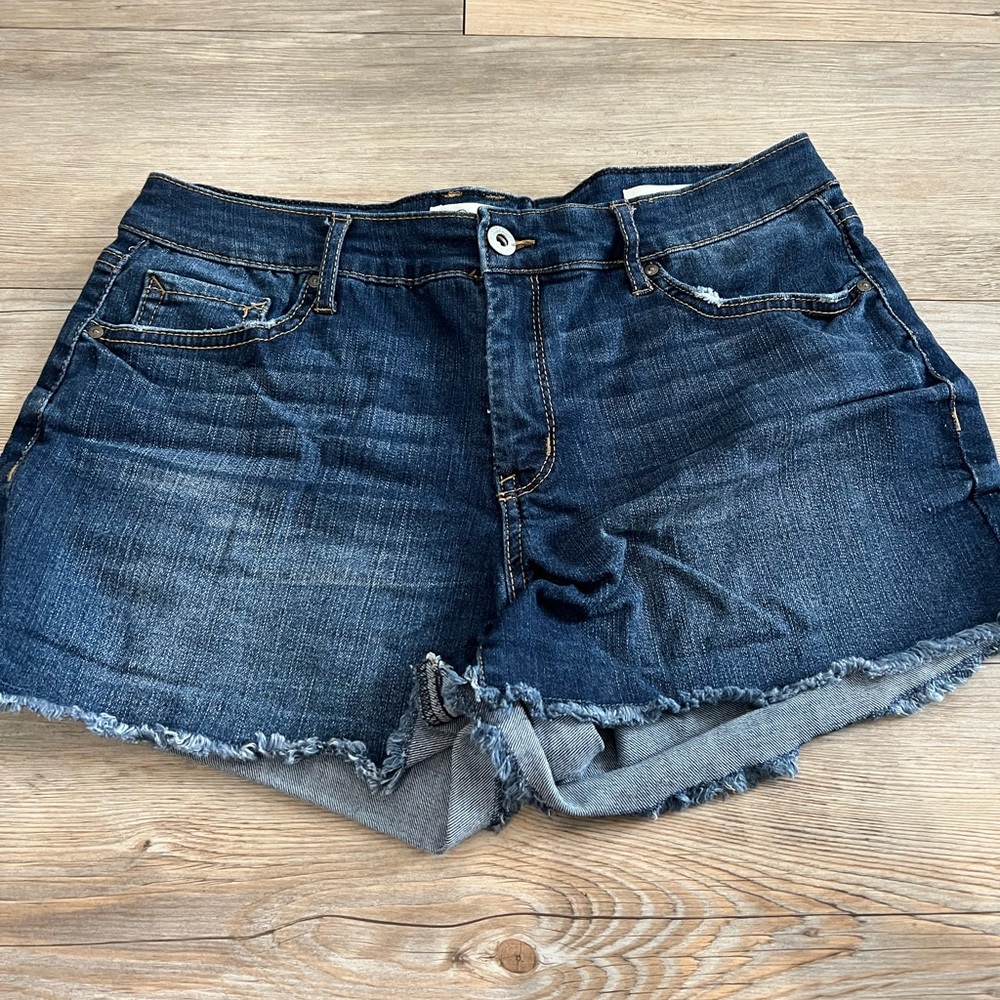 Worn twice, high quality